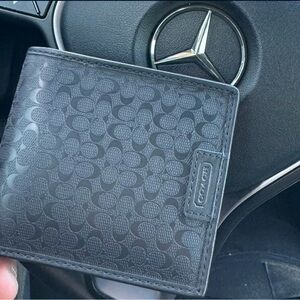 Coach Heritage Signature PVC Black BI Fold Mens Wallet NEW